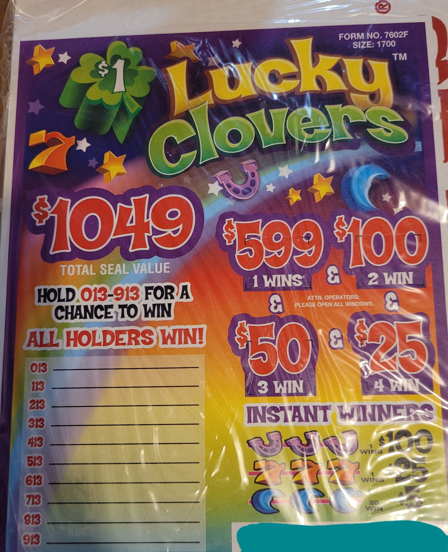LUCKY CLOVERS