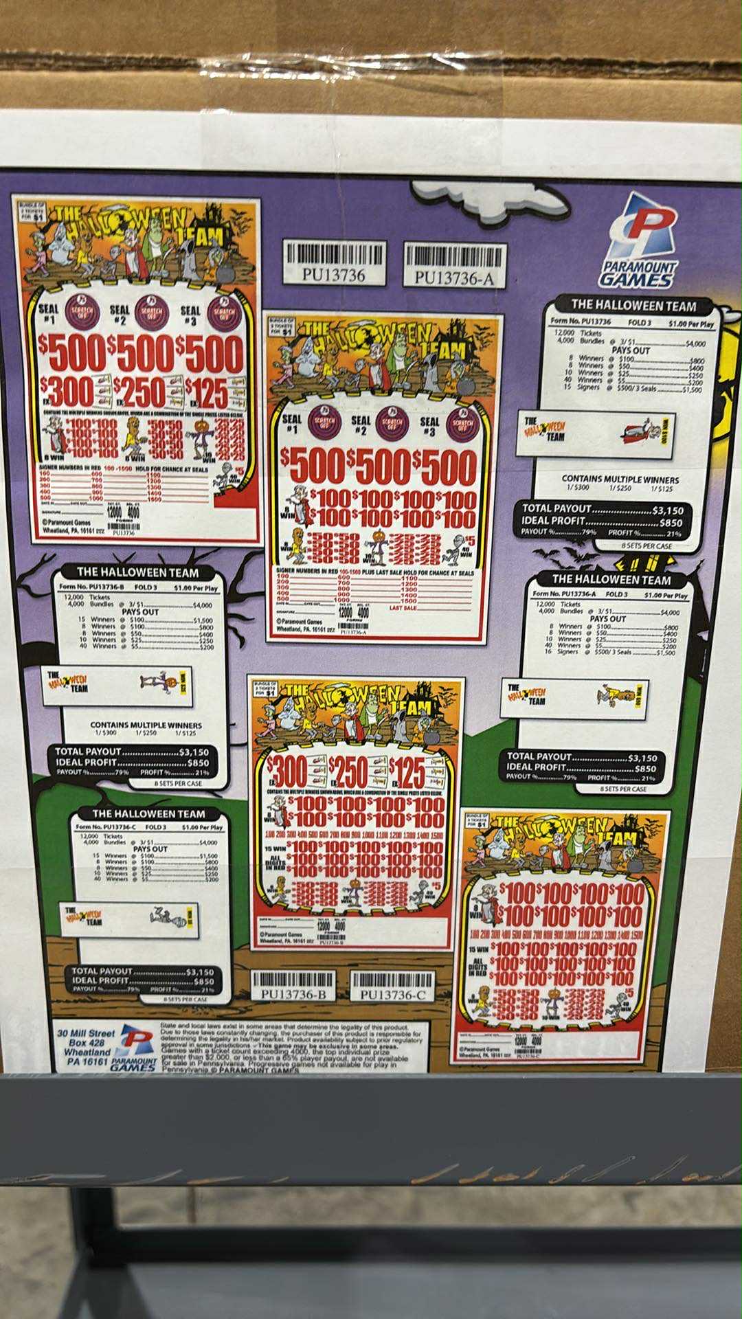 THE HALLOWEEN TEAM JARS